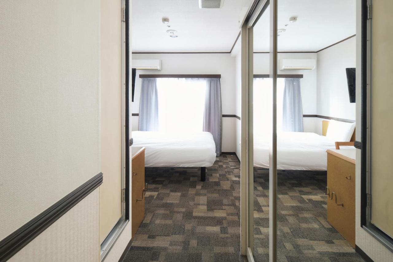 Vessel Inn Asakusa Tsukuba Express Tokyo Esterno foto