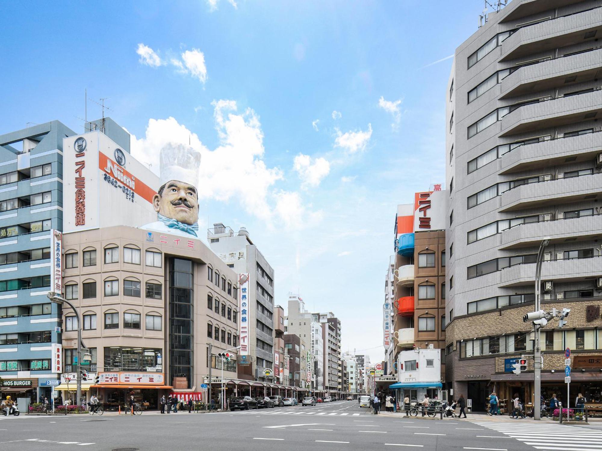 Vessel Inn Asakusa Tsukuba Express Tokyo Esterno foto